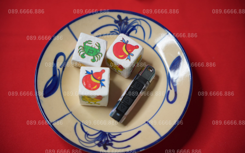 Đồ chơi bầu cua bịp ở Cần Thơ chất lượng, đảm bảo tỷ lệ thắng cao. LH 089.6666.886 (zalo) để được tư vấn miễn phí và đặt hàng ngay hôm nay.